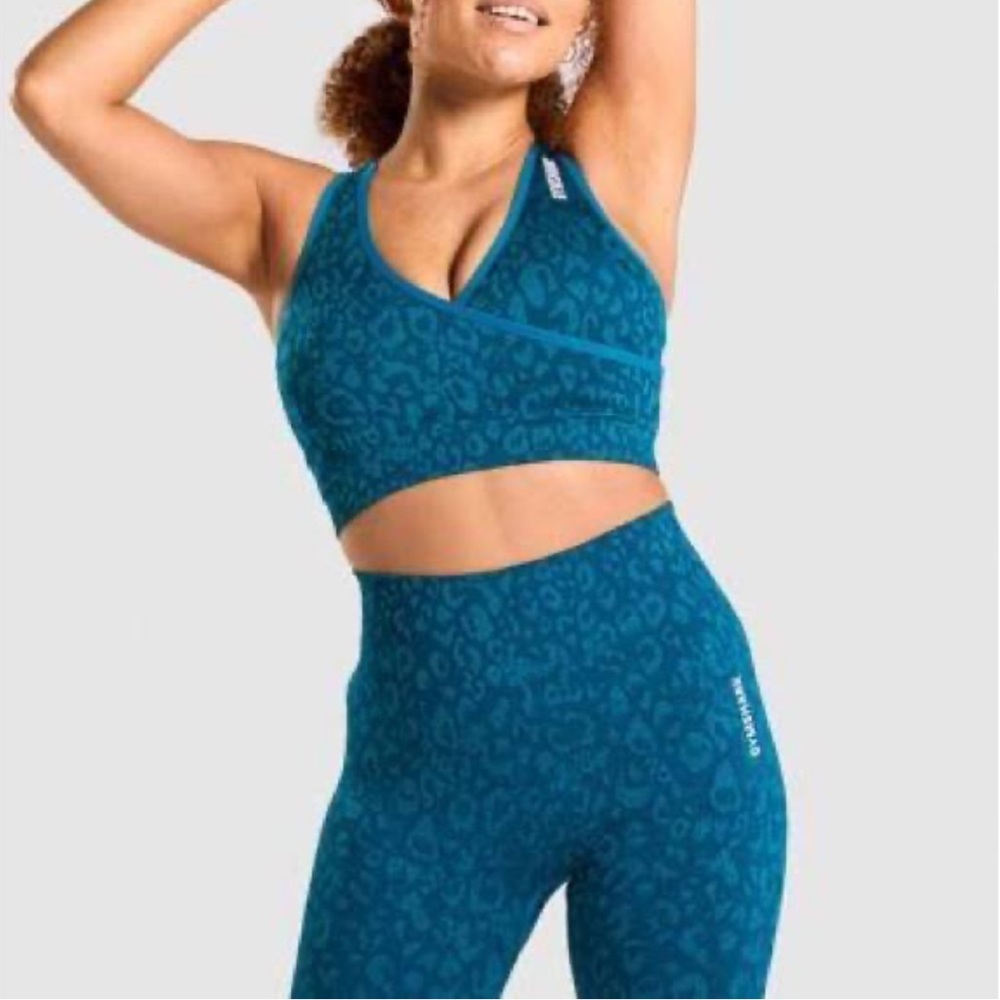 GYMSHARK ADAPT TEAL SPORTS BRA AND LEGGINGS